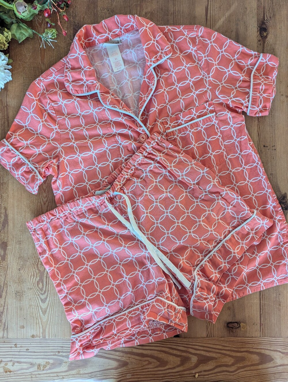 BedHead Pajamas Short Sleeve Shorty PJ Set Orange GoGo Geo Ring Print XS Flaws